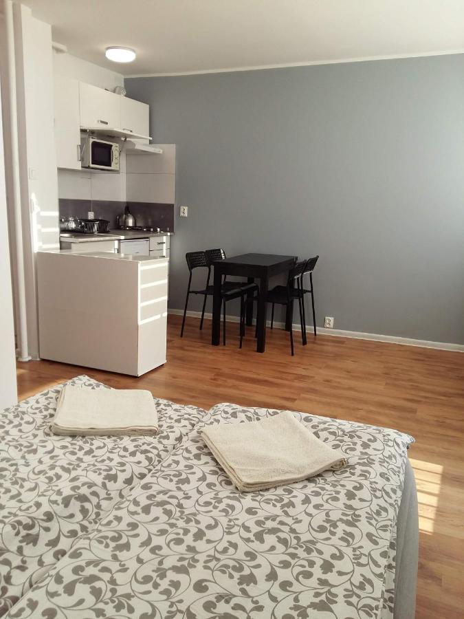 Ferienwohnung Apartament Ostrowskiego Breslau Exterior foto
